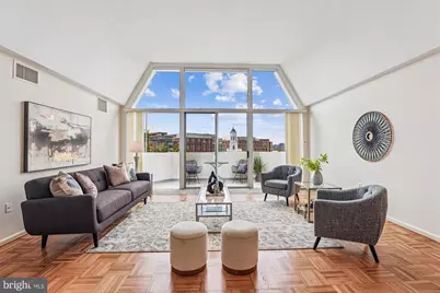 700 7th Street SW #822, Washington, DC 20024 - Photo 1