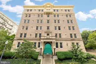 2122 California St NW, Washington, DC 20008 - Photo 1