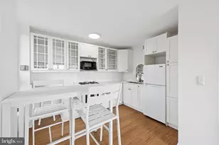 2800 Wisconsin Ave NW, Washington, DC 20007 - Photo 1