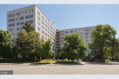 2475 Virginia Avenue NW #113, Washington, DC 20037 - Photo 1