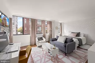 1245 13th St NW, Washington, DC 20005 - Photo 1