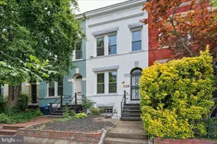 728 13th St SE, Washington, DC 20003 - Photo 1