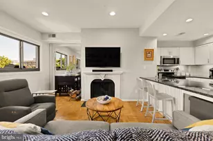 1715 15th Street NW, Washington, DC 20009 - Photo 1