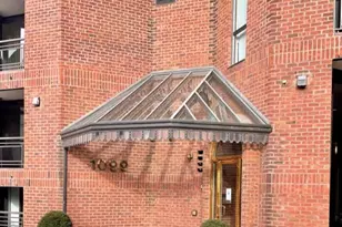 1099 22nd Street NW, Washington, DC 20037 - Photo 1