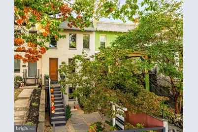 951 14th Street SE, Washington, DC 20003 - Photo 1