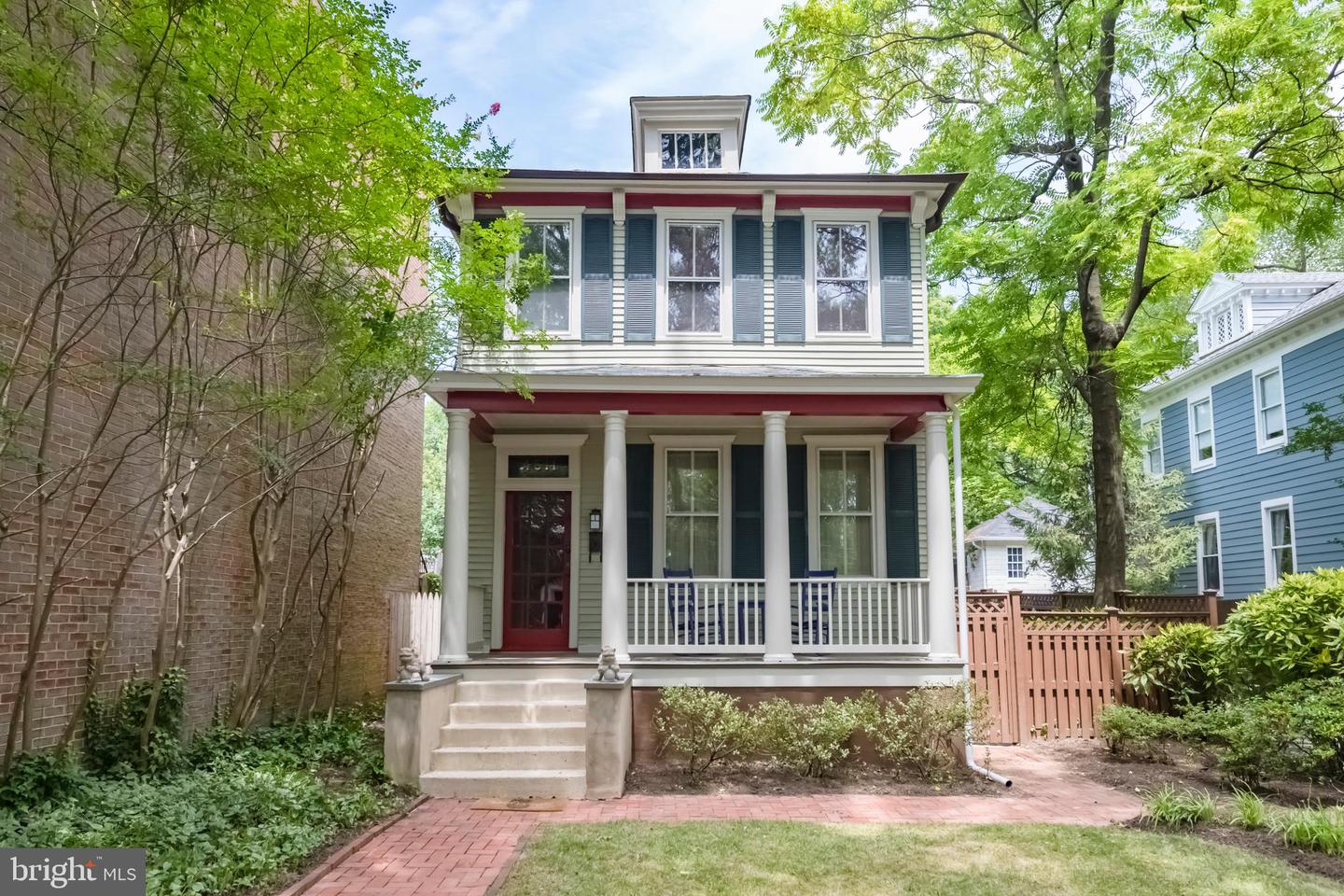 4511 MacArthur Blvd NW, Washington, DC 20007 MLS DCDC435568