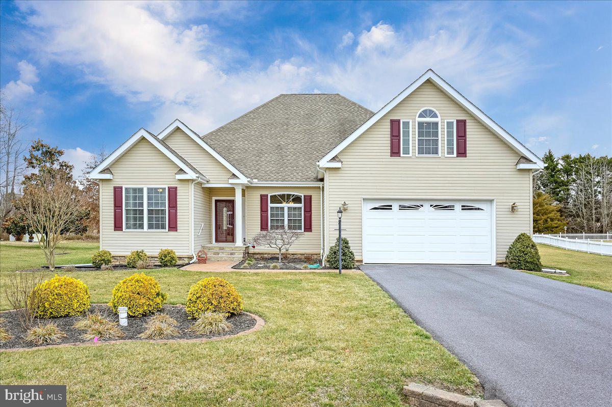 17 Beacon Cir, Millsboro, DE 19966 MLS DESU2015454 Coldwell Banker