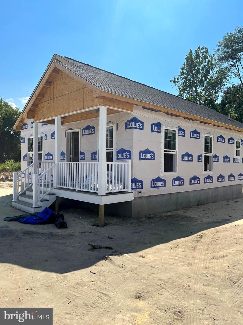 8 N Market St, Blades, DE 19973 MLS DESU2028204 Coldwell Banker