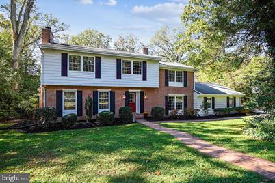 18 Windward Drive - Photo 1