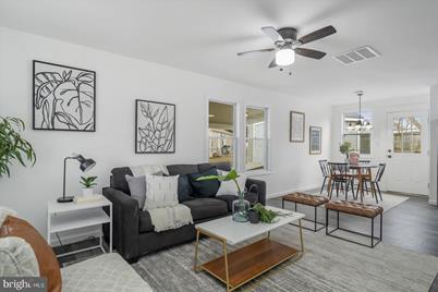 1723 Lansing Road - Photo 1