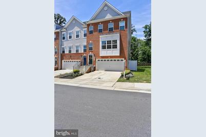 1391 Hawthorn Drive - Photo 1