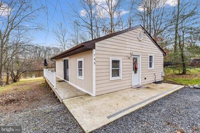 745 Powhatan Beach Rd, Pasadena, MD 21122 - MLS MDAA2050500 - Coldwell  Banker