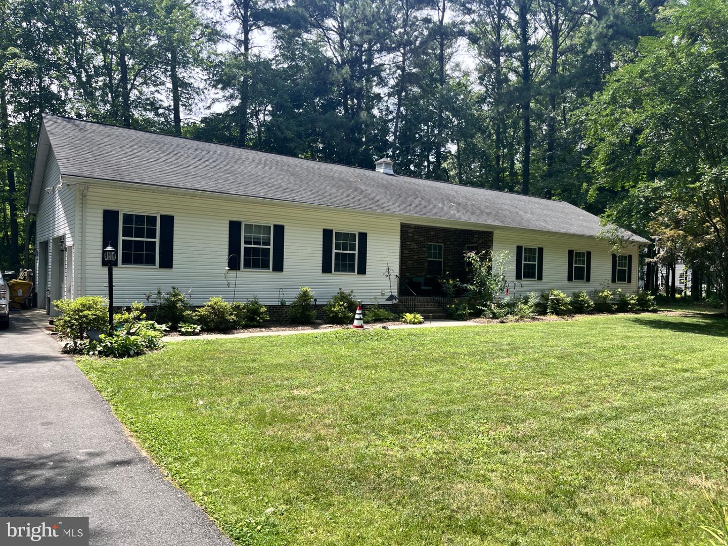 5910 Sneed Dr, Deale, MD 20751 MLS MDAA2067172 Coldwell Banker