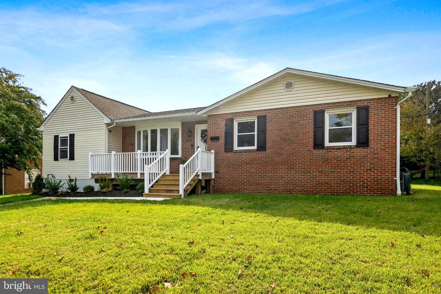 513 Oak Grove Rd, Linthicum Heights, MD 21090 MLS MDAA2071680