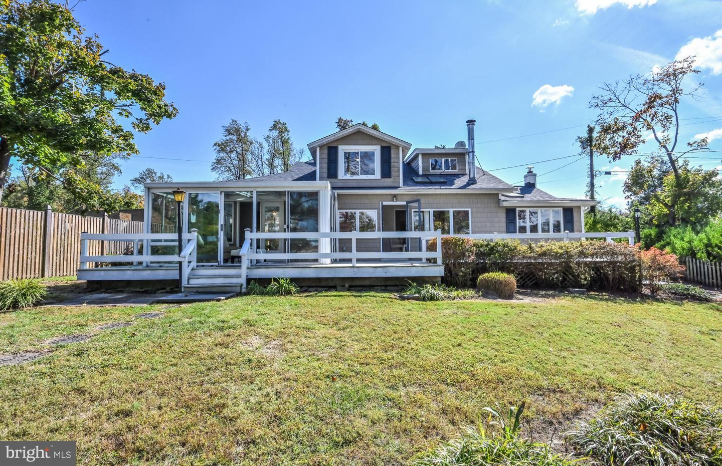 348 Riverside Rd, Edgewater, MD 21037 MLS MDAA2071762 Coldwell Banker