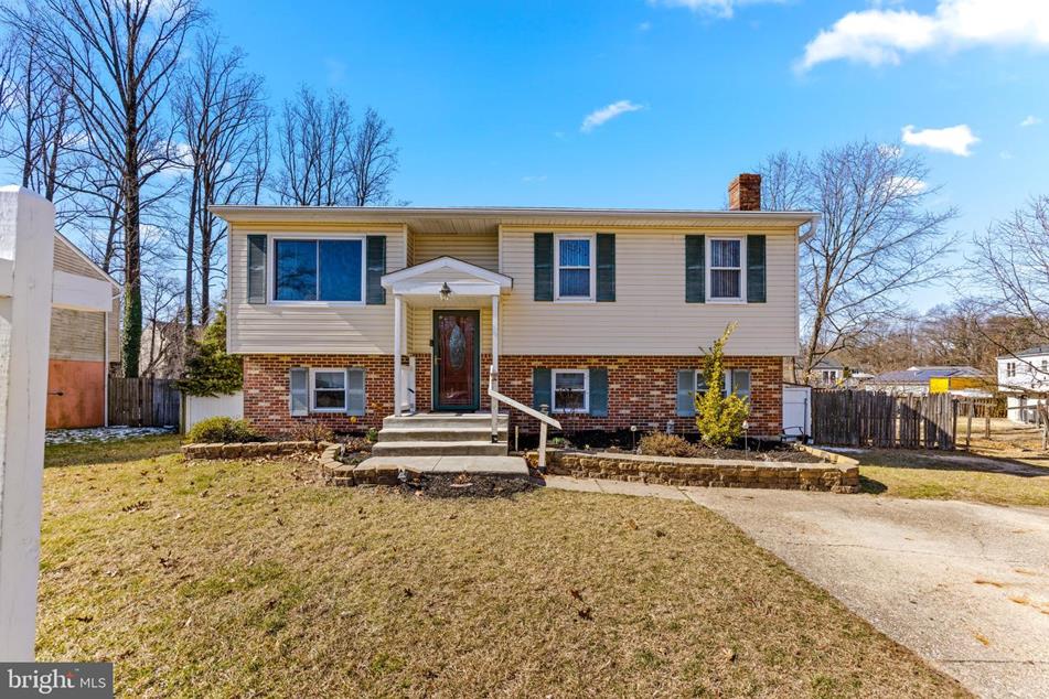 7902 Liberty Cir, Pasadena, MD 21122 MLS MDAA2077342 Coldwell Banker