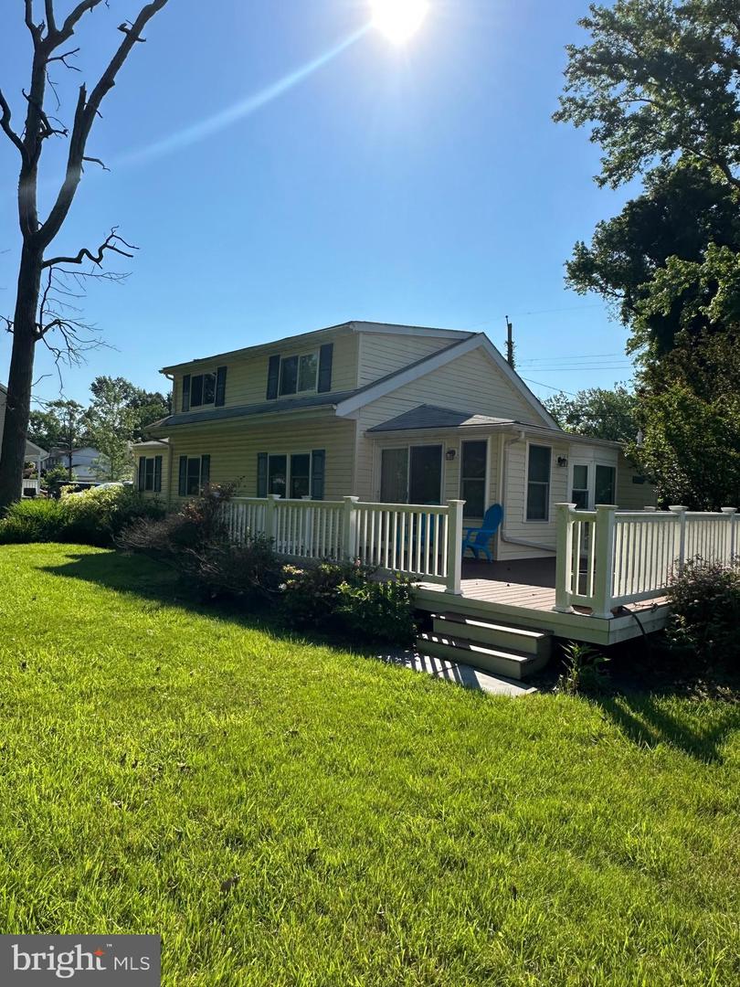 5007 Lerch Dr, Shady Side, MD 20764 MLS MDAA2085524 Coldwell Banker