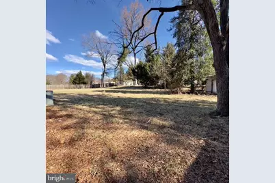 547 A &amp; B Grays Creek Rd, Pasadena, MD 21122 - Photo 1
