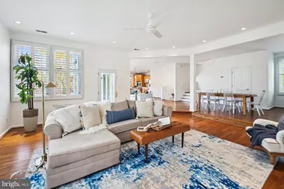 61 E Lake Drive, Annapolis, MD 21403 - Photo 1