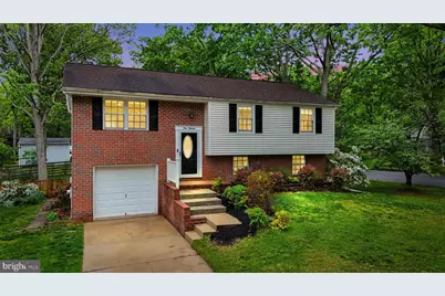 300 North Carolina Avenue, Pasadena, MD 21122 - Photo 1