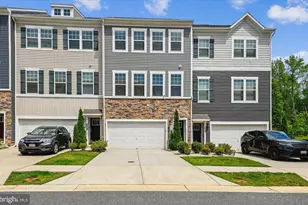 2031 Hinshaw Dr, Odenton, MD 21113 - Photo 1