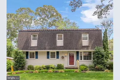525 Center Drive, Severna Park, MD 21146 - Photo 1