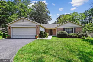 940 Schooner Cir, Annapolis, MD 21401 - Photo 1