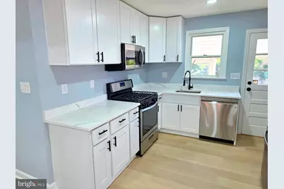 10 Dinsmore Avenue, Glen Burnie, MD 21061 - Photo 1