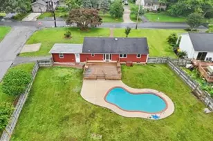 814 Manhattan Beach Rd, Severna Park, MD 21146 - Photo 1