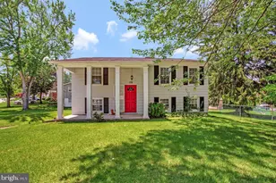 135 Brent Rd, Arnold, MD 21012 - Photo 1