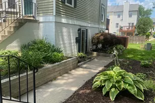 1428 Mara Vista Ct, Crofton, MD 21114 - Photo 1