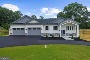 7973 Belhaven Ave, Pasadena, MD 21122 - Photo 1