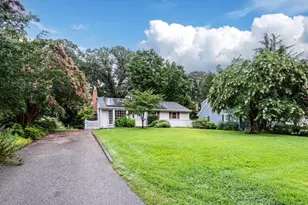 18 Hatton Dr, Severna Park, MD 21146 - Photo 1