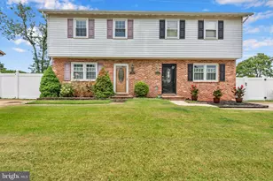 238 Highlander Dr, Glen Burnie, MD 21061 - Photo 1