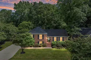 1589 Crofton Pkwy, Crofton, MD 21114 - Photo 1