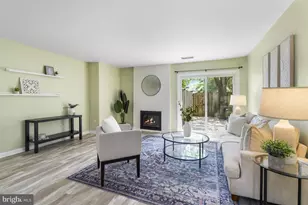 1665 Hart Ct, Crofton, MD 21114 - Photo 1