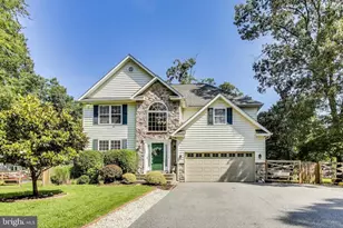 1002 Belgarden Ln, Pasadena, MD 21122 - Photo 1