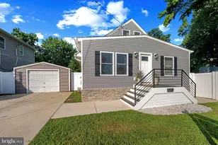 2039 Kurtz Ave, Pasadena, MD 21122 - Photo 1