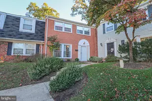 1738 Farmington Ct, Crofton, MD 21114 - Photo 1