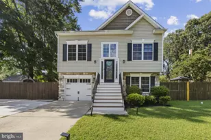 736 213th St, Pasadena, MD 21122 - Photo 1