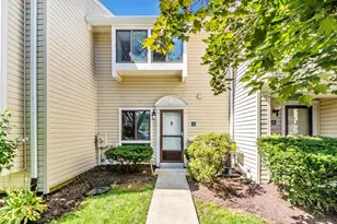 290 Hilltop Ln, Annapolis, MD 21403 - Photo 1