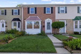 1887 Aberdeen Cir, Crofton, MD 21114 - Photo 1