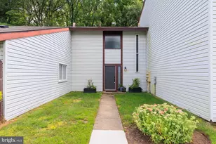 1913 Encino Dr, Crofton, MD 21114 - Photo 1