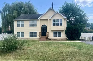 103 Henson Rd, Glen Burnie, MD 21060 - Photo 1