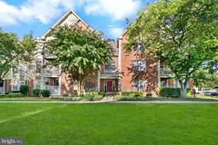 615 Admiral Dr, Annapolis, MD 21401 - Photo 1