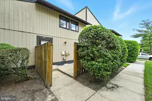 380 West Ct, Glen Burnie, MD 21061 - Photo 1