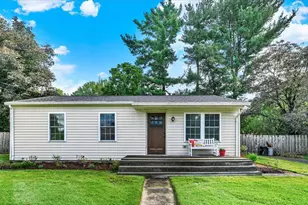 8235 Reece Heights Dr, Severn, MD 21144 - Photo 1