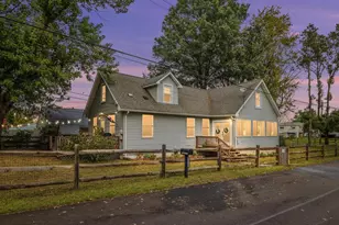 7616 Bay St, Pasadena, MD 21122 - Photo 1