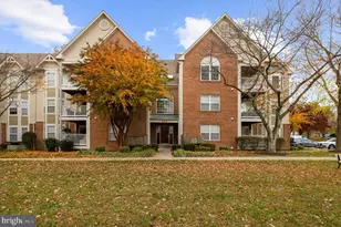 615 Admiral Dr, Annapolis, MD 21401 - Photo 1