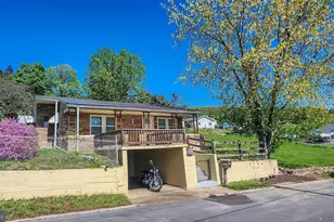 207 Spruce St, Westernport, MD 21562 - Photo 1